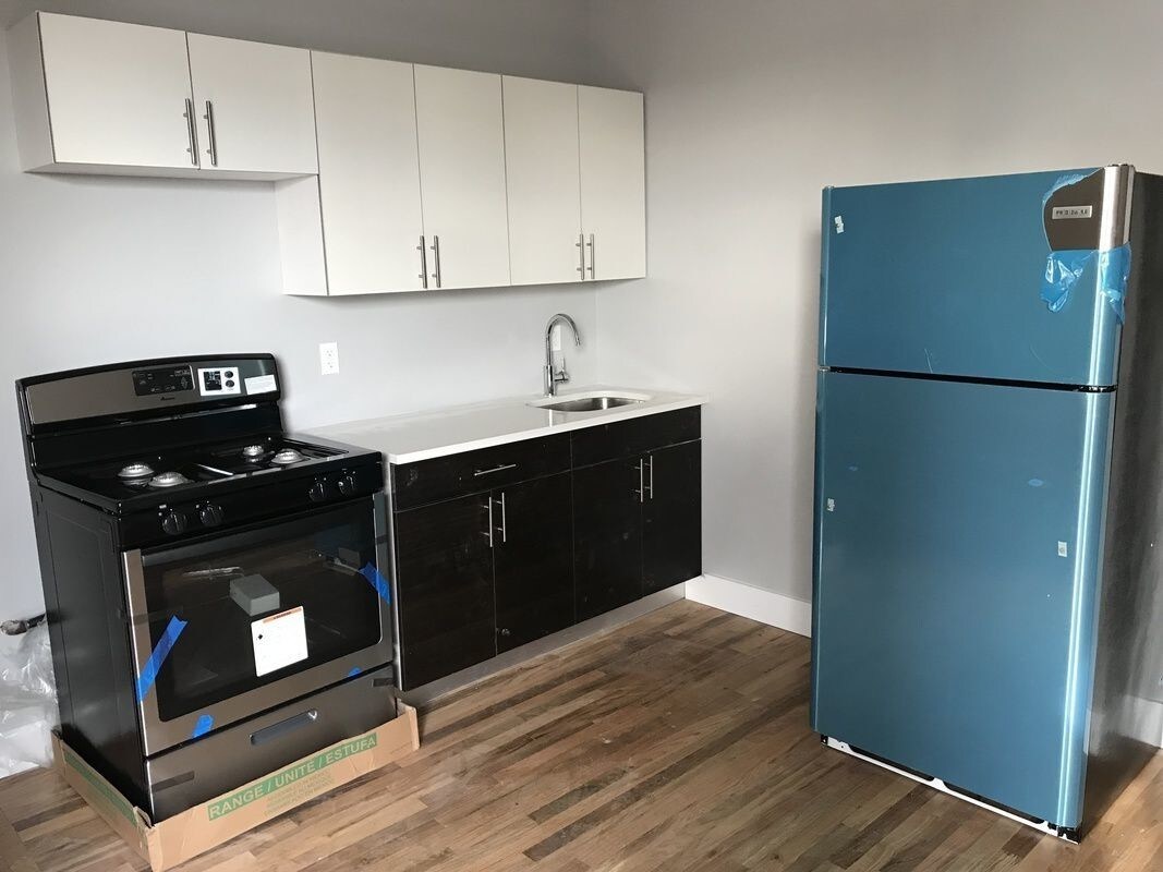 Foto principal - 1617 Eastern Pkwy