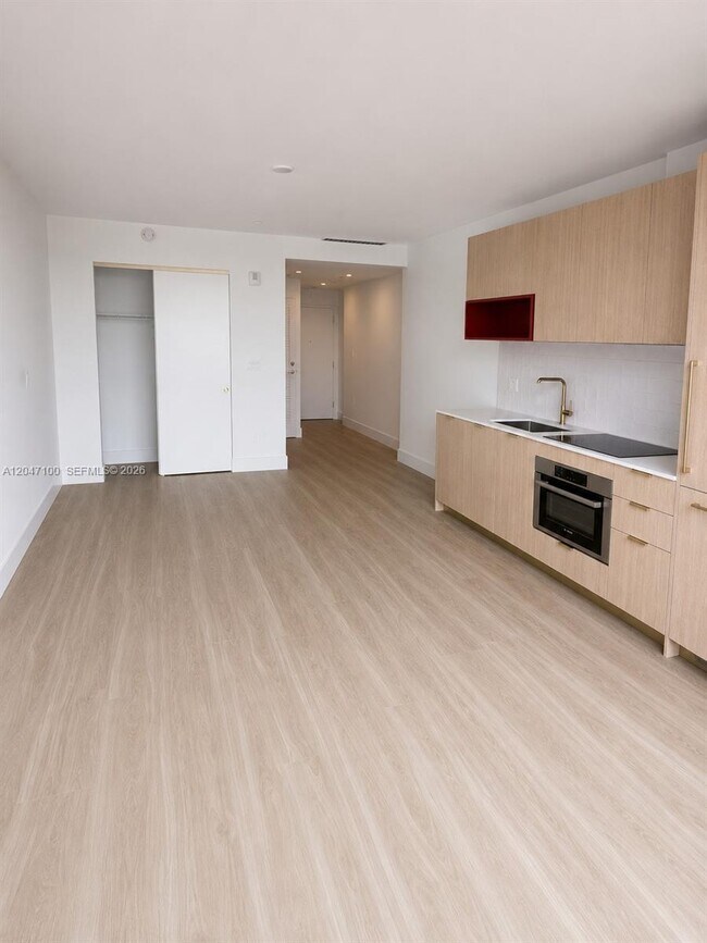 Foto del edificio - 90 NE 32nd St