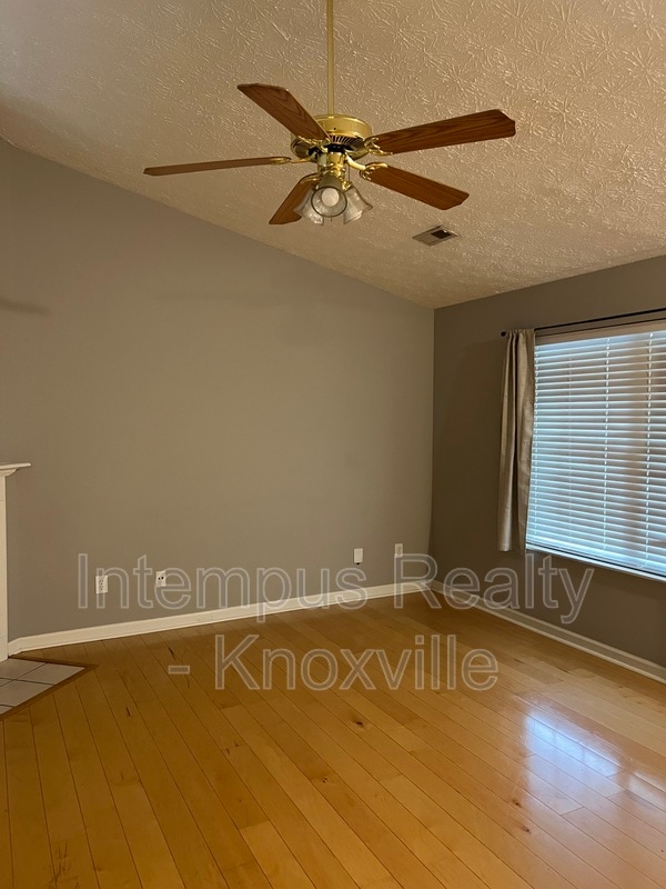 Photo - 7361 Carowinds Ln House