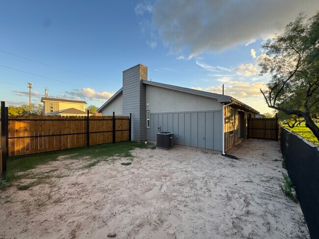 Foto del edificio - 97 N County Rd 253