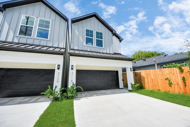 Building Photo - 3118 Wentworth St