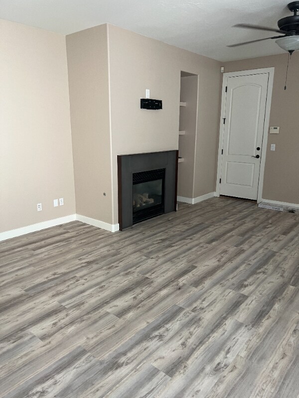Building Photo - 2942 N 48th Pl