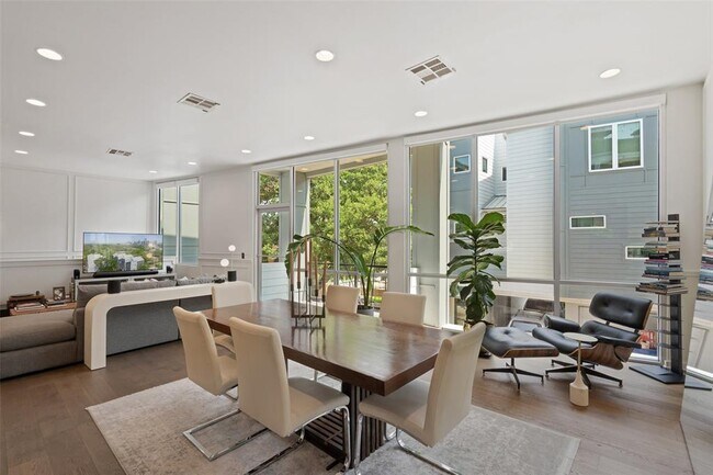 Foto del edificio - 1500 Summit St