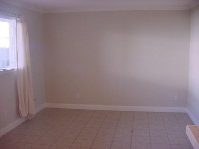 Foto del edificio - 211 W 17th St