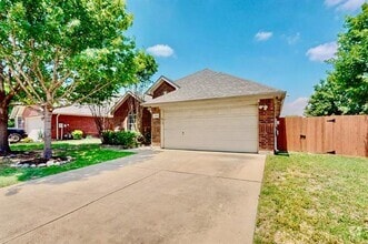 Building Photo - 7809 Enchanted Isle Dr