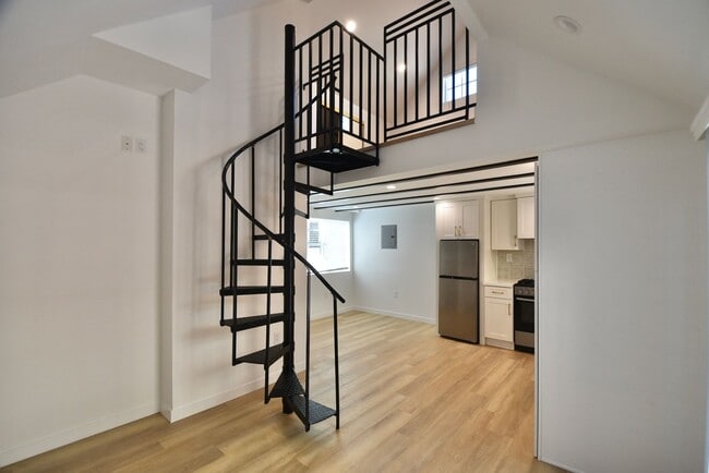 Building Photo - 2906 Griffith Park Blvd