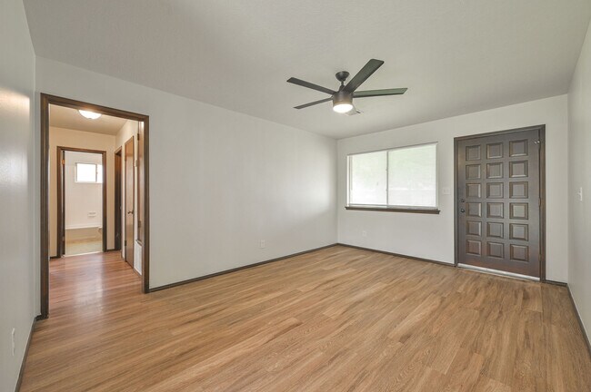 Foto del edificio - 1401 SW 60th St