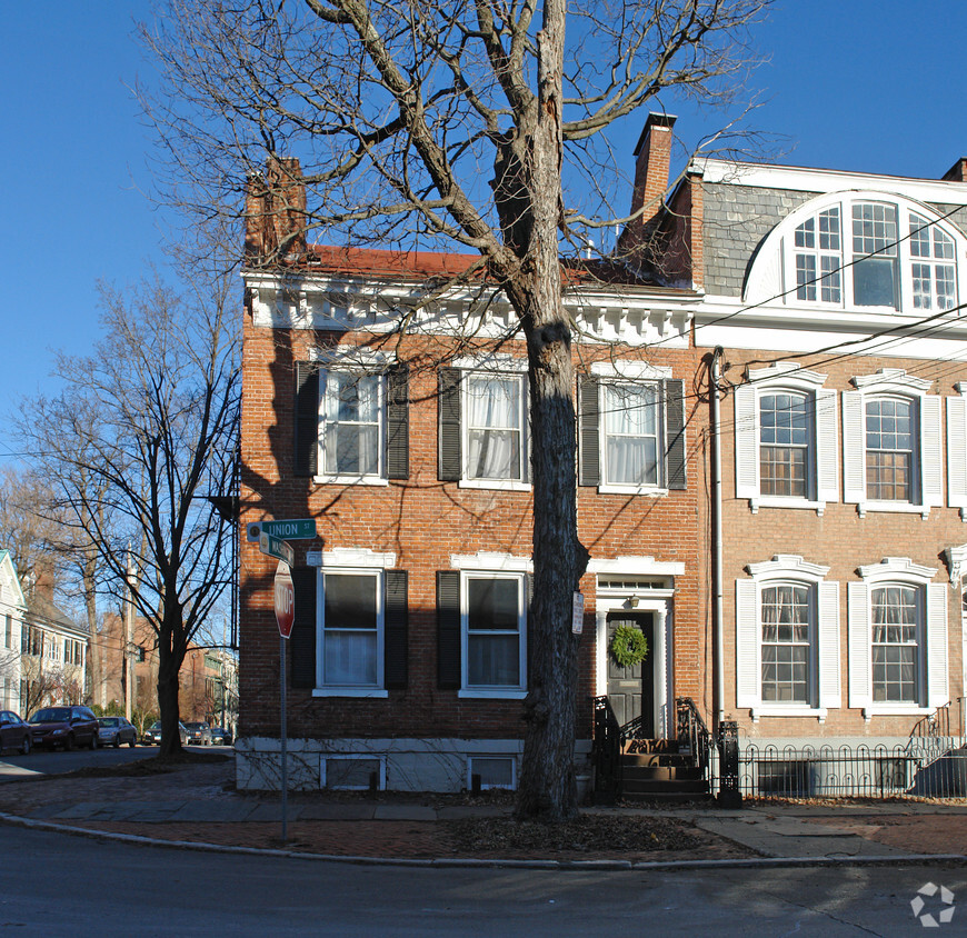 Building Photo - 1 Union St