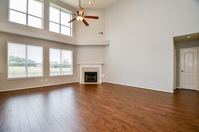 Foto del edificio - 16230 S Southern Stone Dr