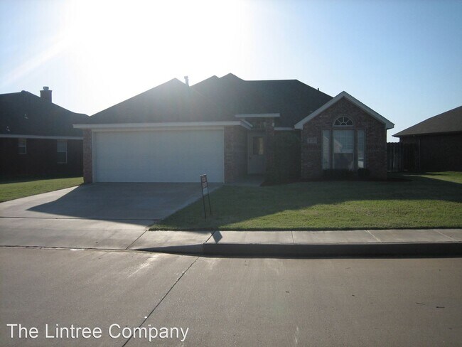 Foto del edificio - 3 br, 2 bath House - 1128 Regency Burkburn...