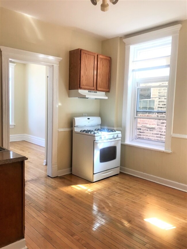 Foto del edificio - 2044 W 19th St