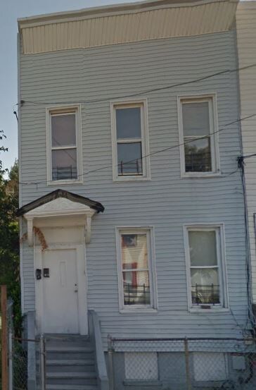 377 Es St Unit 2 Brooklyn Ny 11208 Apartment For Rent In Home New York Brooklyn 377 Es St Unit 2 Primary Photo