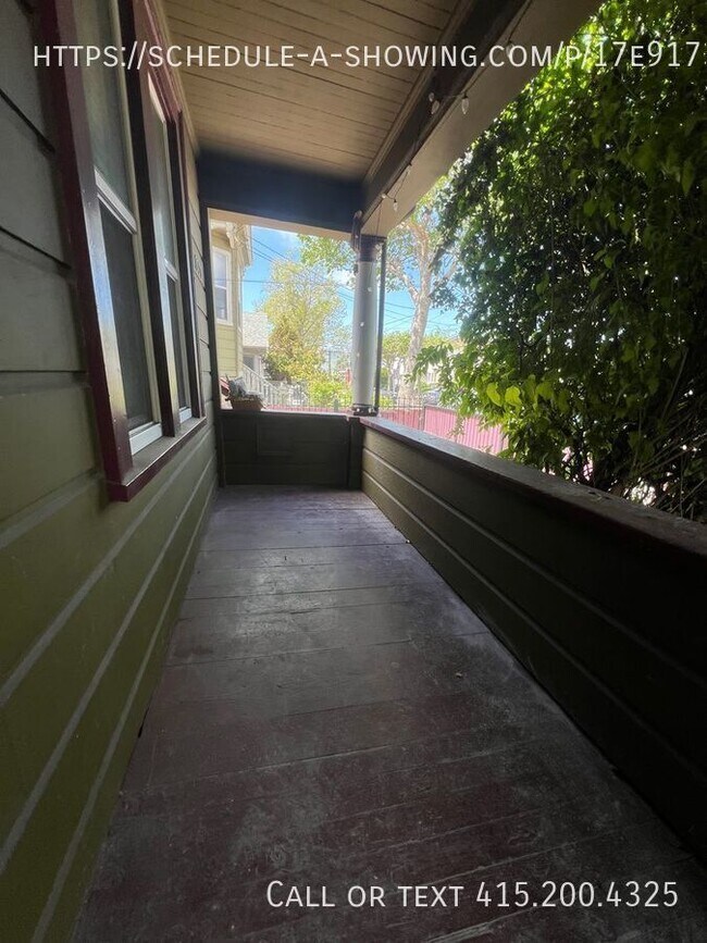 Building Photo - 1 Week FREE RENT 1 Bedroom In Berkeley
