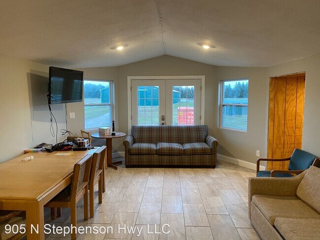 Building Photo - 3 br, 1 bath House - 11399 Boyne City Rd