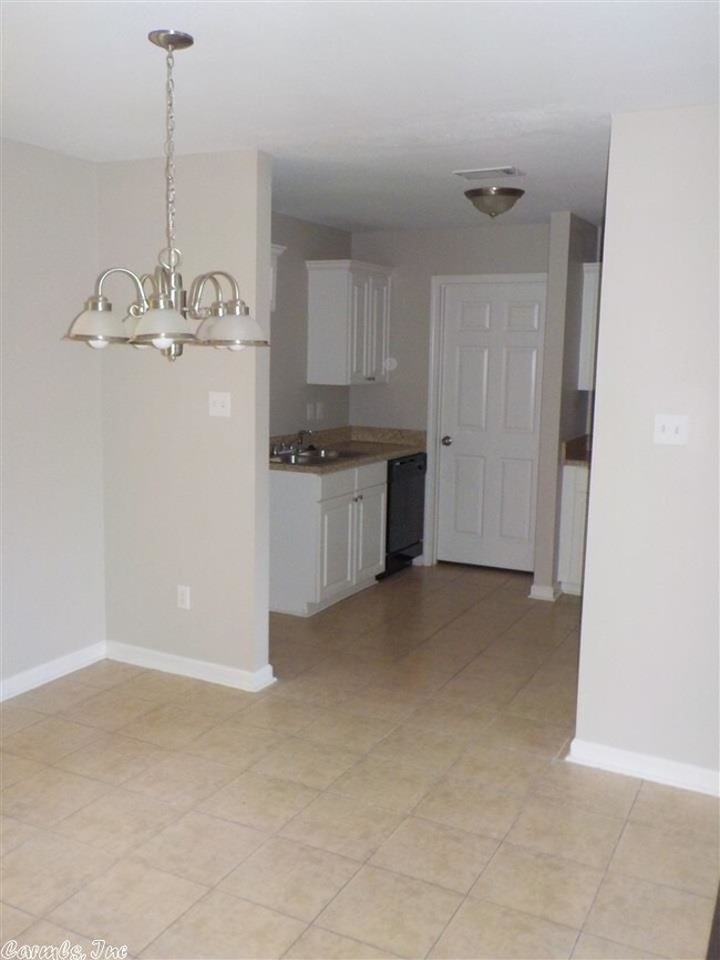 Building Photo - 13798 Cedar Glen Cove