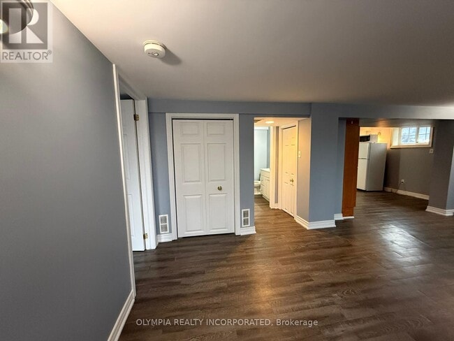 Building Photo - 76 Martindale Rd