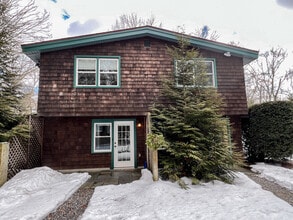 Building Photo - 133 Boston Post Rd