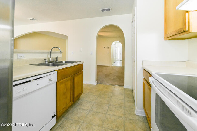 Foto del edificio - 10550 Autumn Trace Rd