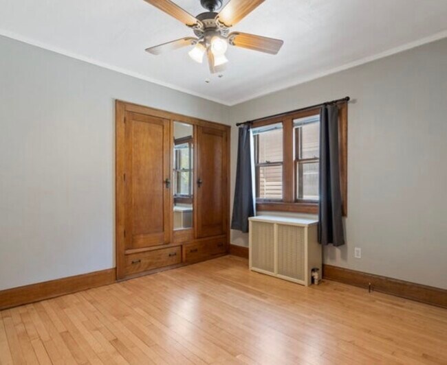 Dormitorio 2 - 1614 S 58th St