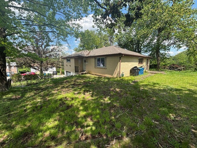 Building Photo - Jump into June and Own Your Own Home with our Summer Savings Spectacular!! - Lease-to-Own Opportu...