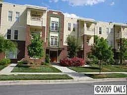 Foto principal - 518 Clarice Ave