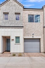 Building Photo - 2272 W Harmont Dr