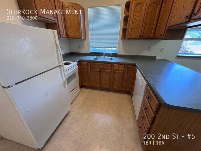 Foto del edificio - 200 2nd St