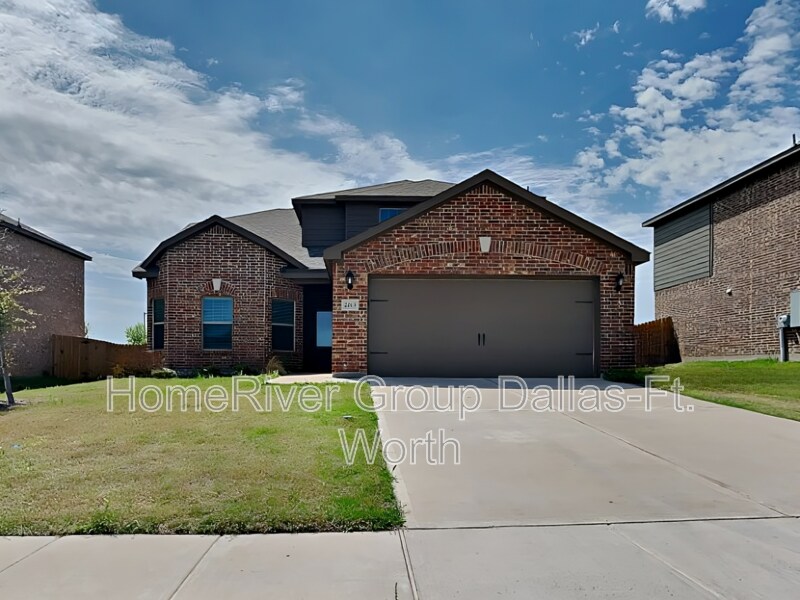 Primary Photo - 2013 Dahlia Way
