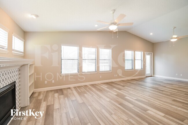 Building Photo - 11828 Merganser Way