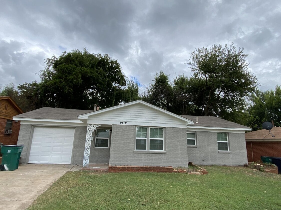 Photo - 1912 Overbrook Dr (Oklahoma City, OK)