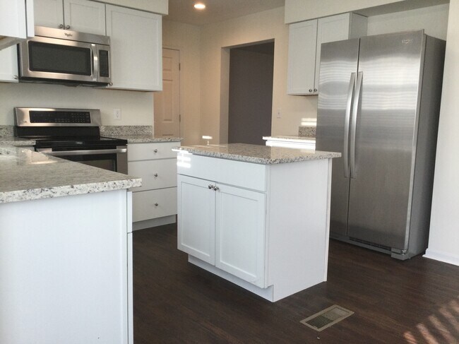 Foto del edificio - 2831 Coachlight Ln