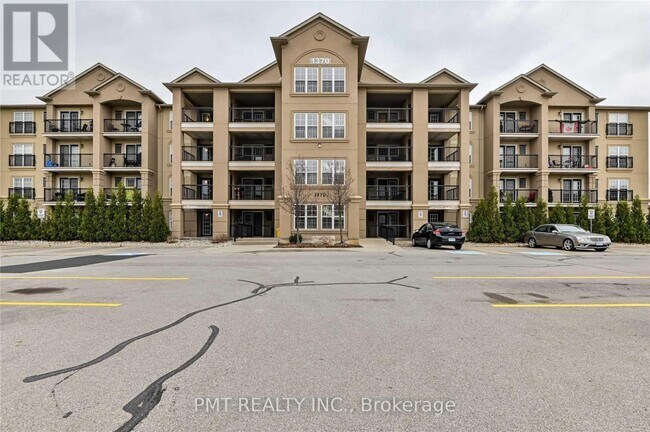 Building Photo - 1370 Main St E