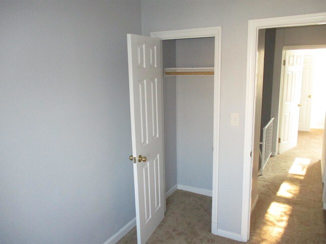 Foto del edificio - 3033 Seamon Ave