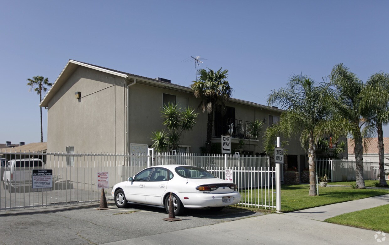 Primary Photo - Jimenez Park