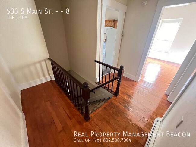 Building Photo - White River Junction, VT 1 BR, 1 Bath Apar...