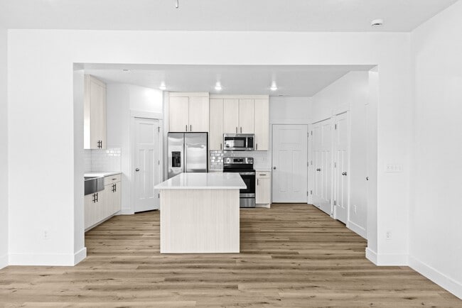 Foto del edificio - Harvest Cove Townhomes