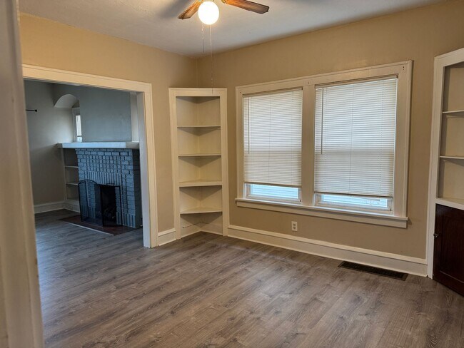 Foto del edificio - 2229 Chesterland Ave