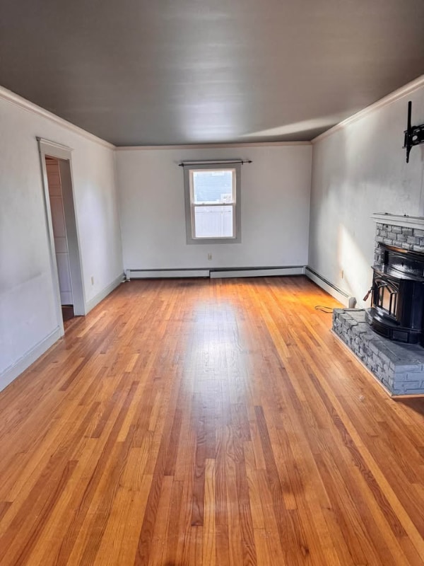 Building Photo - 3 Clover Ln