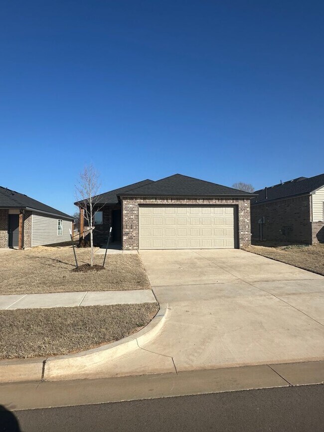 Building Photo - $99 First Month's Rent – Move In by June 15 | New 3-Bed, 2-Bath Home in Purcell