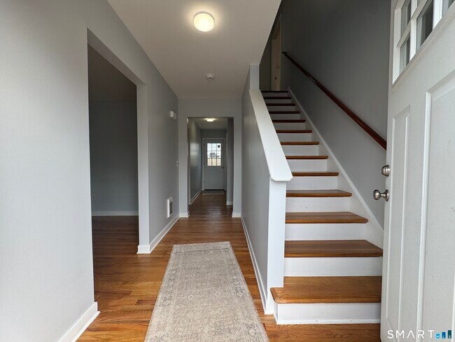 Building Photo - 43 Brooklawn Ave