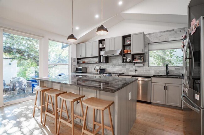 Foto del edificio - 12225 Wallingstone Ln