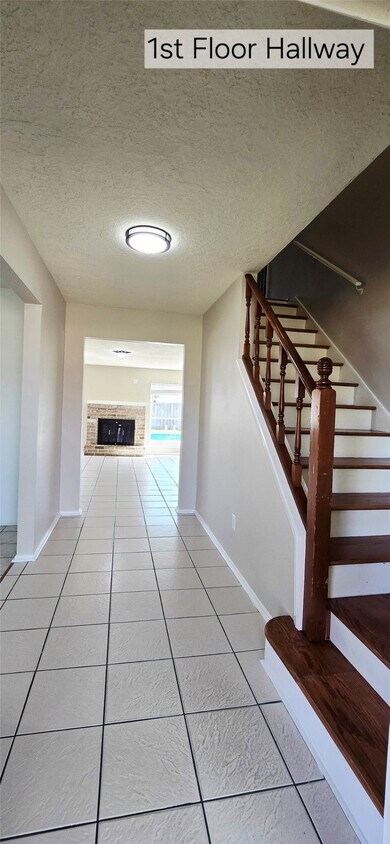 Foto del edificio - 4827 Cypressdale Dr