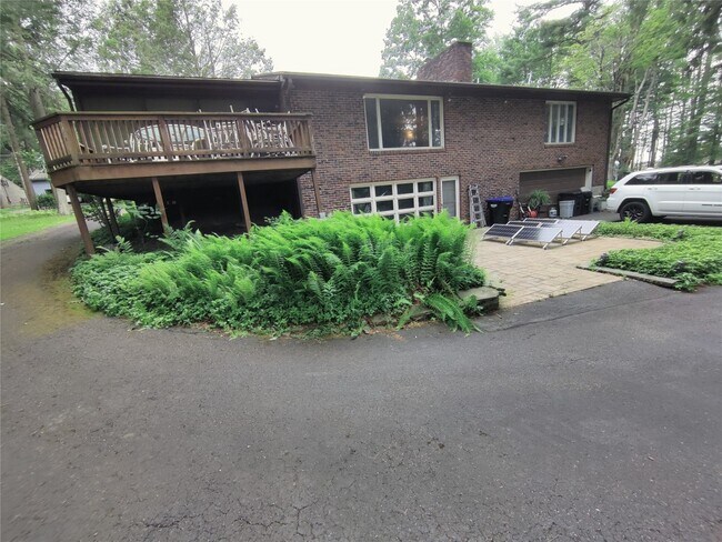 Building Photo - 101 Southwood Dr
