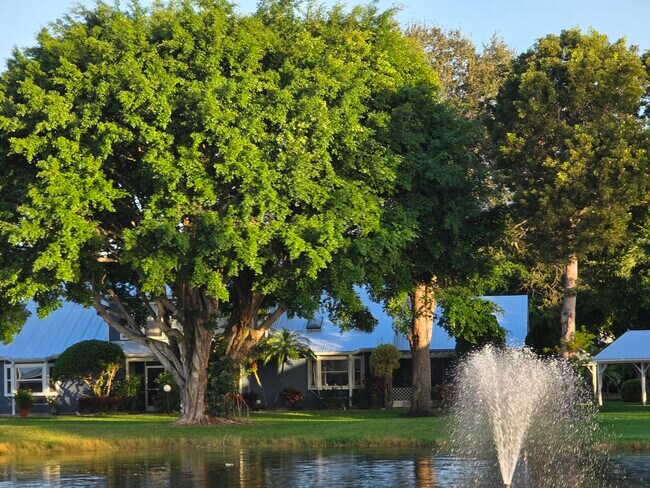 Foto del edificio - 3425 Timberwood Cir
