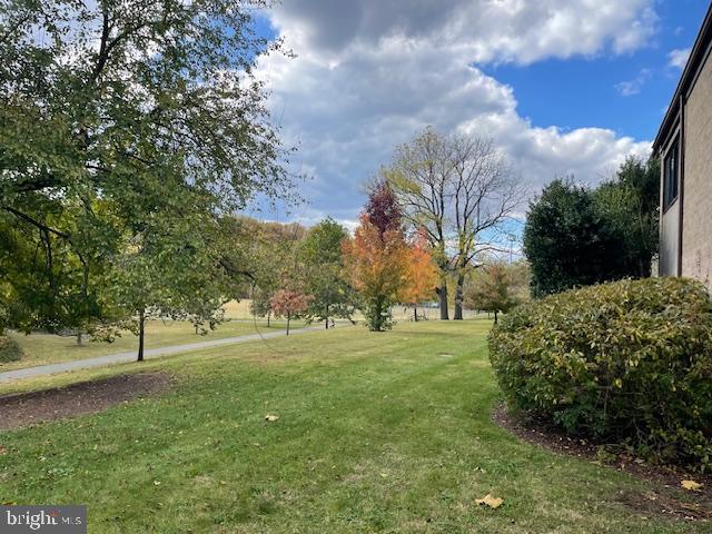 Building Photo - 10116 Little Pond Pl