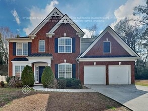 Building Photo - 593 Glencora Close