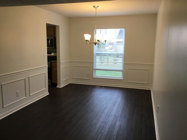 Building Photo - 975 Stone Ridge Lane