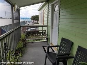 Foto del edificio - 370 E Interlake Blvd