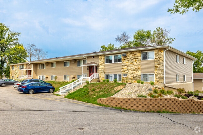 Building Photo - Continental Terrace Apartments