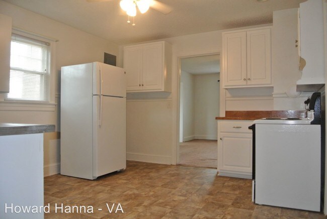Building Photo - 2 br, 1 bath House - 208 Mulberry Lane